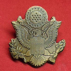 VTG Brass Eagle Emblem E Pluribus Unum 13 Stars Arrows Olive Branch Emblem